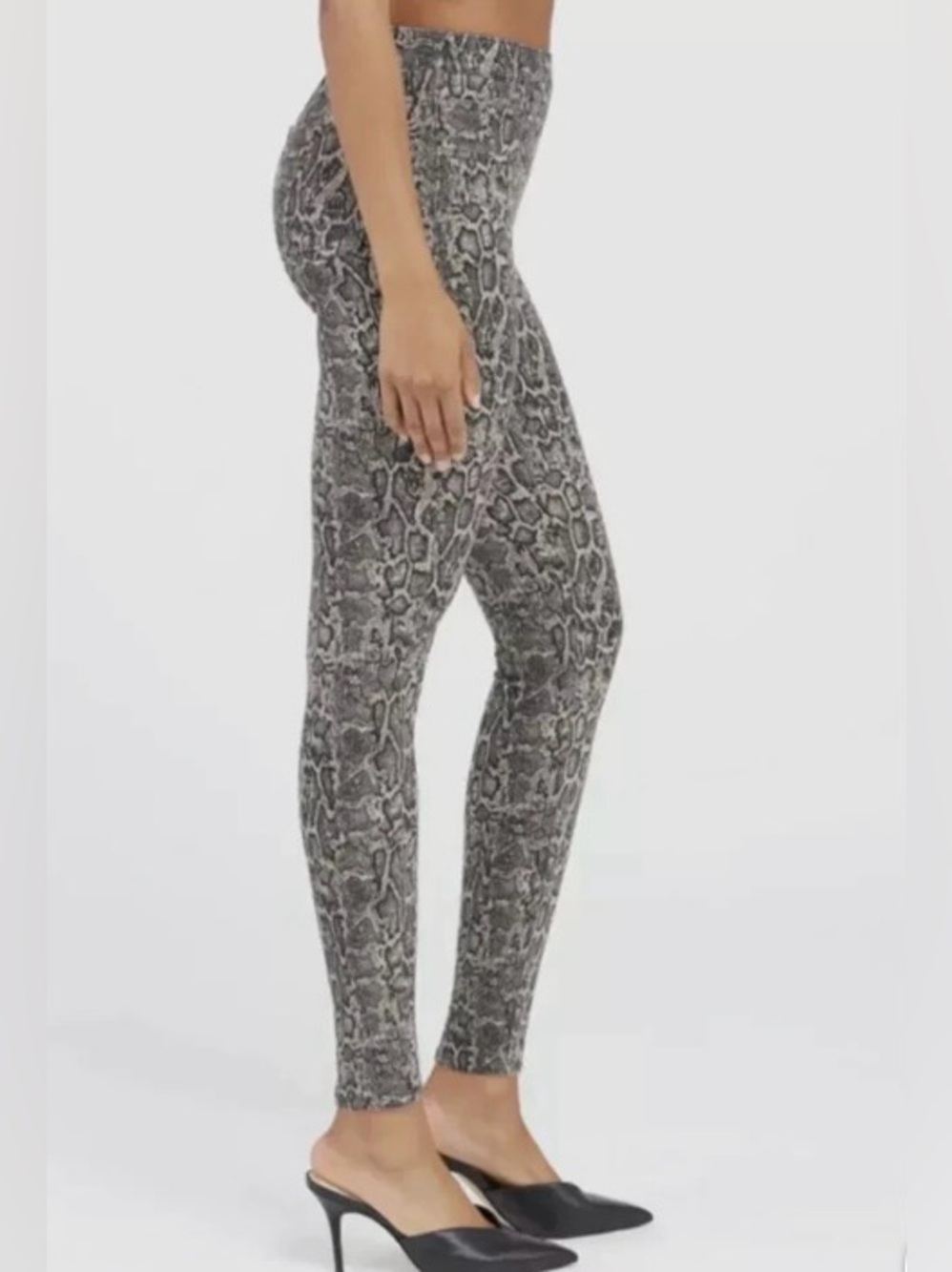 Spanx Jean-ish Ankle Pant Animal Print Stretch Leggings Women's | Size L